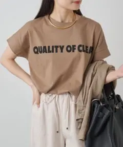 PUAL CE CIN シンプルロゴプリントTシャツのサムネイル