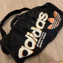 adidas スポーツバッグ 大きめ 黒