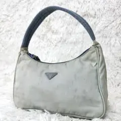 プラダ アクセサリーポーチ ワンショルダーバッグ ナイロン 三角ロゴ 白