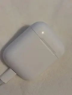 AirPods本体 ホワイト 充電ケース付き