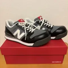 Item thumbnail for item 557b0a8d-a23a-40a1-b5ba-24ee1692021d