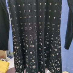 新品未使用です　ハート柄 長袖チュニック ブラック　未使用に近い　お洒落