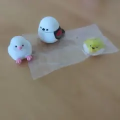 ことり　小鳥　インコ　シマエナガ　ガチャ　マスコットのサムネイル