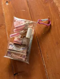 パーツ追加しました♡ガチャ詰めポーチ♡