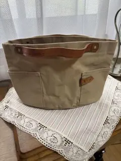 Item thumbnail for item 08ba9731-0fd3-4757-8c82-c32af62356ba