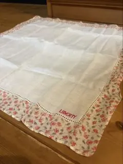 LIBERTY ハンカチ 花柄 ホワイト ピンクのサムネイル