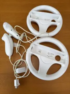 Wii リモコン ヌンチャク マリオカートハンドル　セット