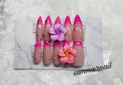 サマーネイル フラワー装飾付きアーモンド型ネイルチップ