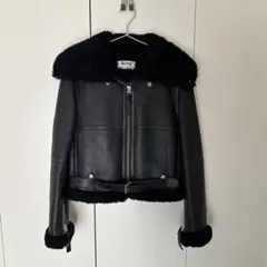 2025年最新】acne studios アクネ ムートンライダースの人気アイテム