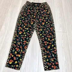 【美品】GU ジーユー 花柄 タックパンツ テーパード サイズＳ　総柄