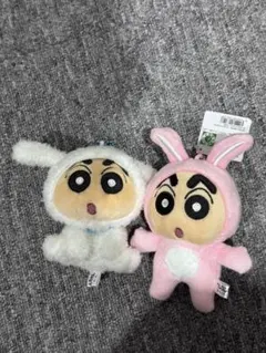 クレヨンしんちゃん　ぬいぐるみ　キーホルダー　うさぎ　シロ