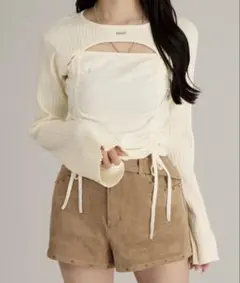 胸開きドロストニット　アイボリーのサムネイル