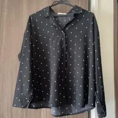 CHILLE♡ゆったりドット柄シャツ♡ブラウスとろみ水玉のサムネイル