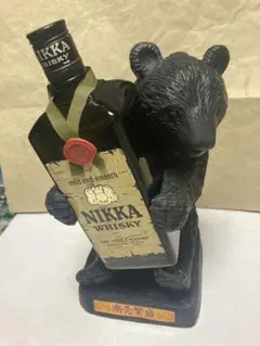 サントリー　ニッカウイスキー　トリスウイスキー クマの陶器置物 スーパーニッカ 木彫り熊風 ボトルホルダー Super Nikka Rare