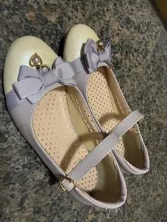 フォーマルシューズ20センチ 薄いパープルとオフホワイト