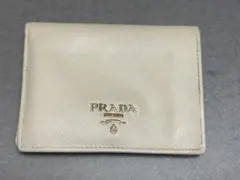 PRADA サフィアーノ 二つ折り財布