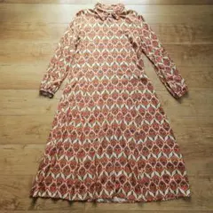 ☆La Coccinella☆オレンジ総柄ロングワンピース☆美ライン美品☆のサムネイル