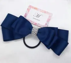 ハンドメイドリボンヘアゴム♡セレモニー♡たらりんリボン♡キラキラパール♡ネイビー