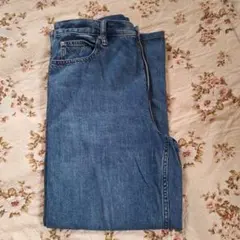 ユニクロ　ワイド ストレートデニム　30（76センチ）