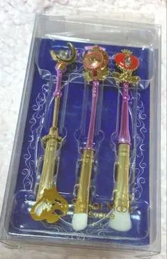 USJ セーラームーン ピンバッジセット 6本 - メルカリ