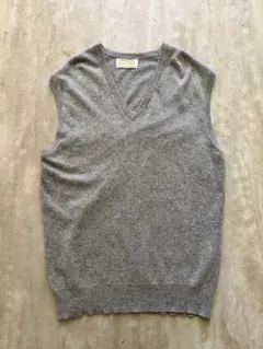 Item thumbnail for item 43fe6eae-5e2d-415c-8a51-0339d1de22fe