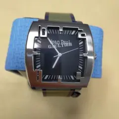 Item thumbnail for item e7bbb033-98ab-4305-8d79-41286cdeee2f