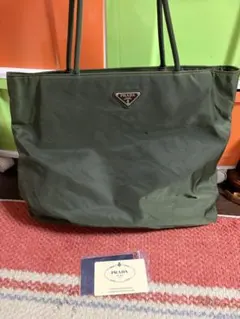 PRADA トートバッグ ナイロン カーキのサムネイル