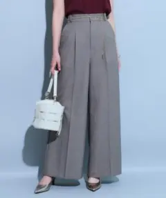 ジャスグリッティー　ワイドパンツ