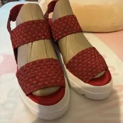 Gomu Gomu編み込みサンダル レッドS sizeセール中╰(*´︶`*)╯のサムネイル