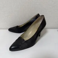 イヴサンローラン パンプス 35.5 黒 レースデザイン YSL Parisのサムネイル