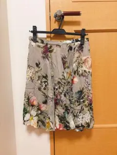 KAREN WALKER カレンウォーカー 花柄 スカートのサムネイル
