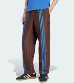 2026年最新】adidasモノグラムトラックパンツの人気アイテム - メルカリ