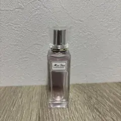 ミス ディオール ブルーミング ブーケ ローラー パール