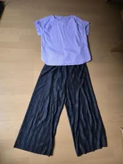 SHOO・LA・RUE DRESKIPトップスとcocaウェーブプリーツパンツ黒