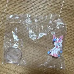 ポケットモンスター　　しっぽみてみて！フィギュア1 ニンフィア