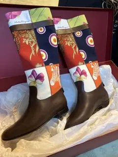 Item thumbnail for item 2f0dcfb0-2c52-42df-9a67-d4f493c977fc