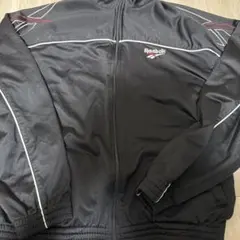 Reebok XL 黒 ジップアップジャケット