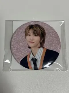 SEVENTEEN HOLIDAY THE8 缶バッジ