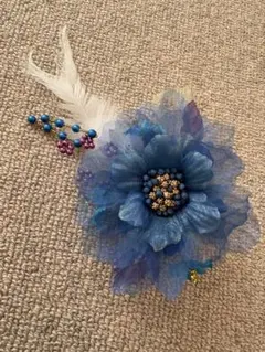 【新品】髪飾り・ヘアアクセサリー(青・羽つき) 成人式結婚式パーティー用