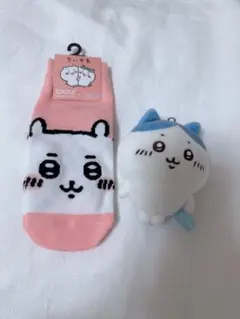 ちいかわ キャラクターソックスとぬいぐるみセット