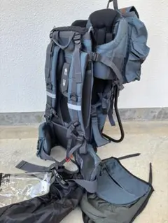 Item thumbnail for item a2da19e8-4a0c-427f-bb18-4742c851034a