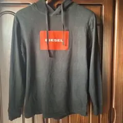 diesel 長袖Tシャツ パーカー