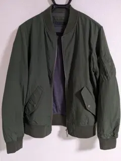 UNIQLO MA-1ブルゾン