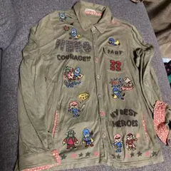 rough シャツ　ヒーロー刺繍