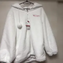 アベイル　ハローキティーボアジャケット　3Lサイズ　耳リボン付き