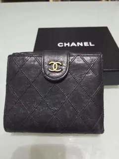 CHANEL マトラッセ 二つ折り財布 ブラックのサムネイル
