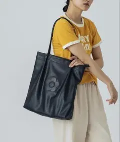 MARY QUANT デイジー フェイクレザー トートバッグ 黒 A4収納 - メルカリ