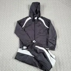 新品PUMA ウインドブレーカー 上下セット 150cm レディース
