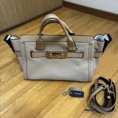 COACH ベージュ トートバッグ