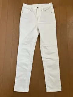 GU ホワイト デニムパンツ